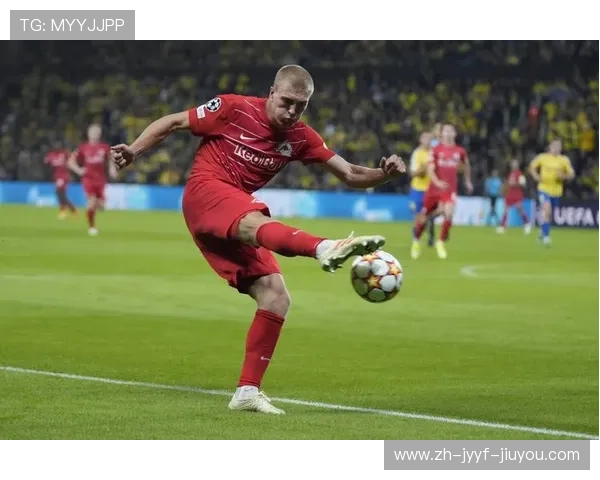 足球比赛中的快速反击与进攻结构